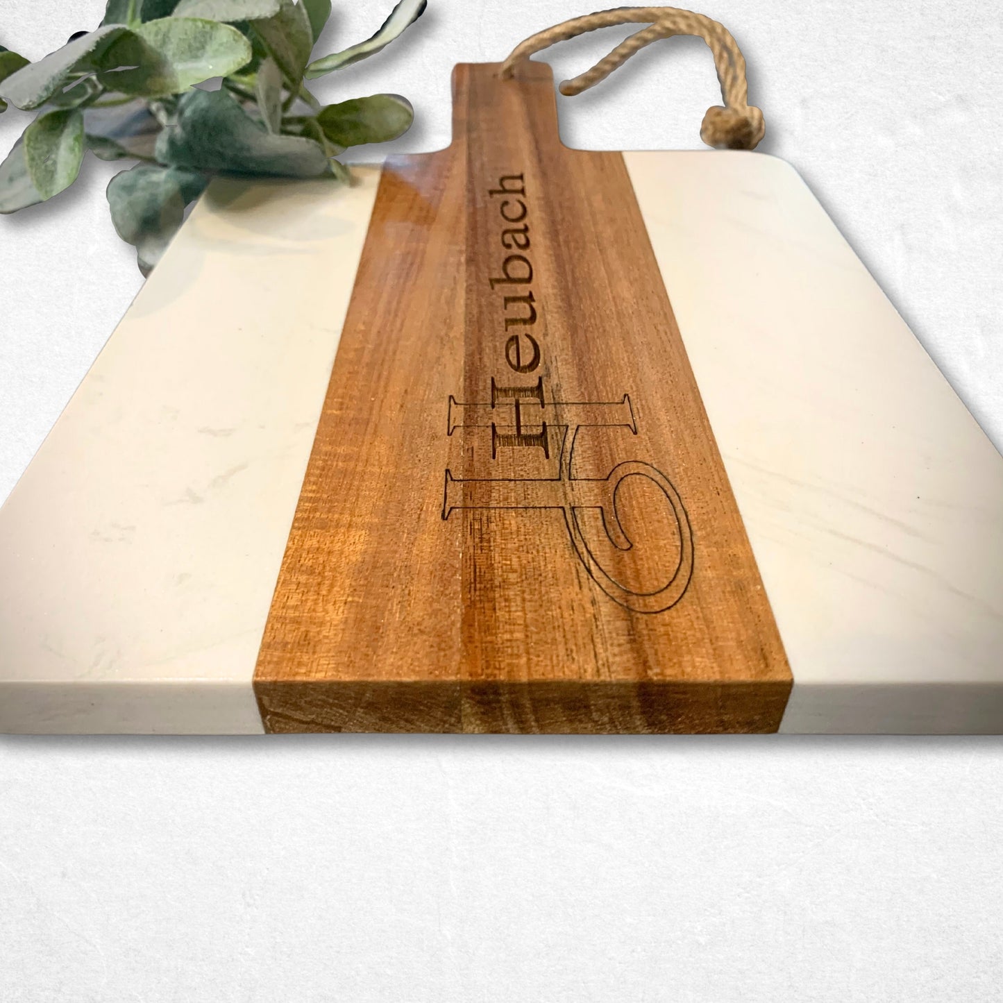 Marble and Acacia Wood Cutting Board